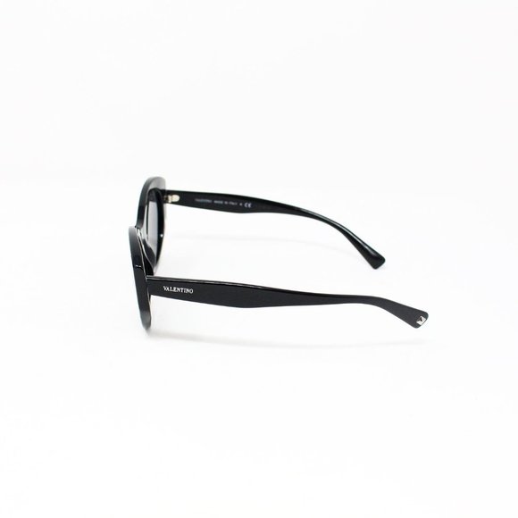 VALENTINO #30062 Black 35 mm Cat Eye Sunglasses